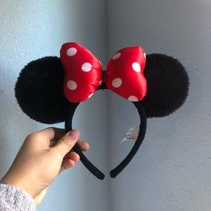 🌺 authentic disneyland minnie mouse ears